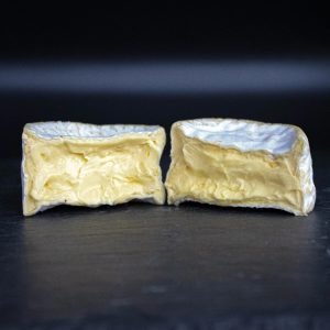 Marchant Manor Chadwick Plain (Cow) 2oz