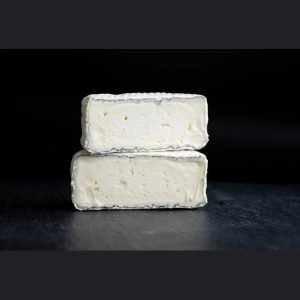 Marchant Manor Elmstead Ash Goat 6oz.